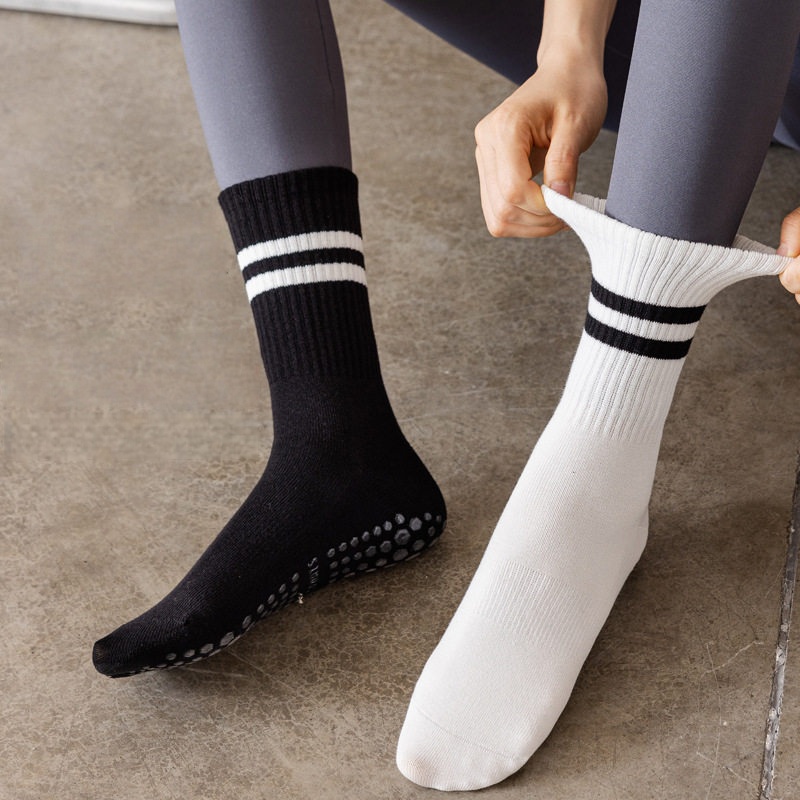 Women Non Slip Yoga Socks, Gri - Grip Sock Yoga ulasan dan harga